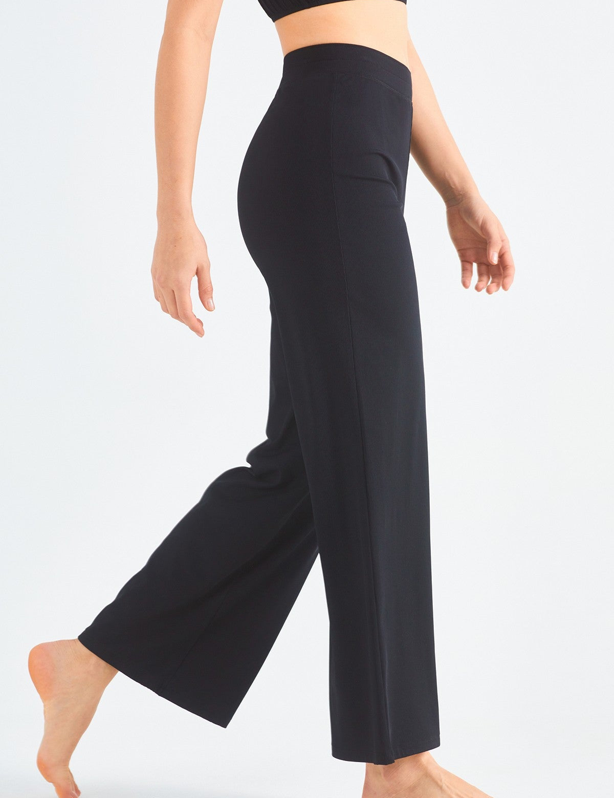 Wide-Leg Yoga Pants with Drawstring by bornfocus