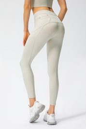 No Front Seam Leggings with Multi-Pockets by bornfocus