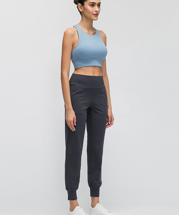 Loose straight-leg yoga pants by bornfocus