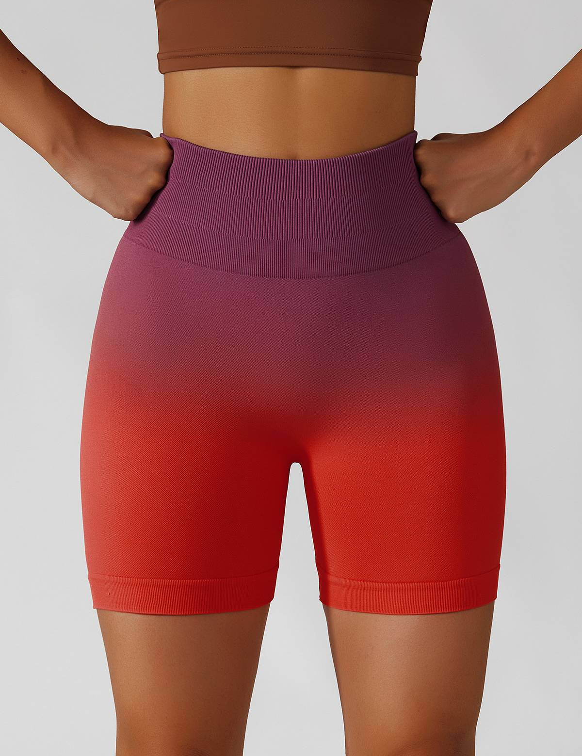 Ombre Seamless Scrunch Butt Shorts by bornfocus