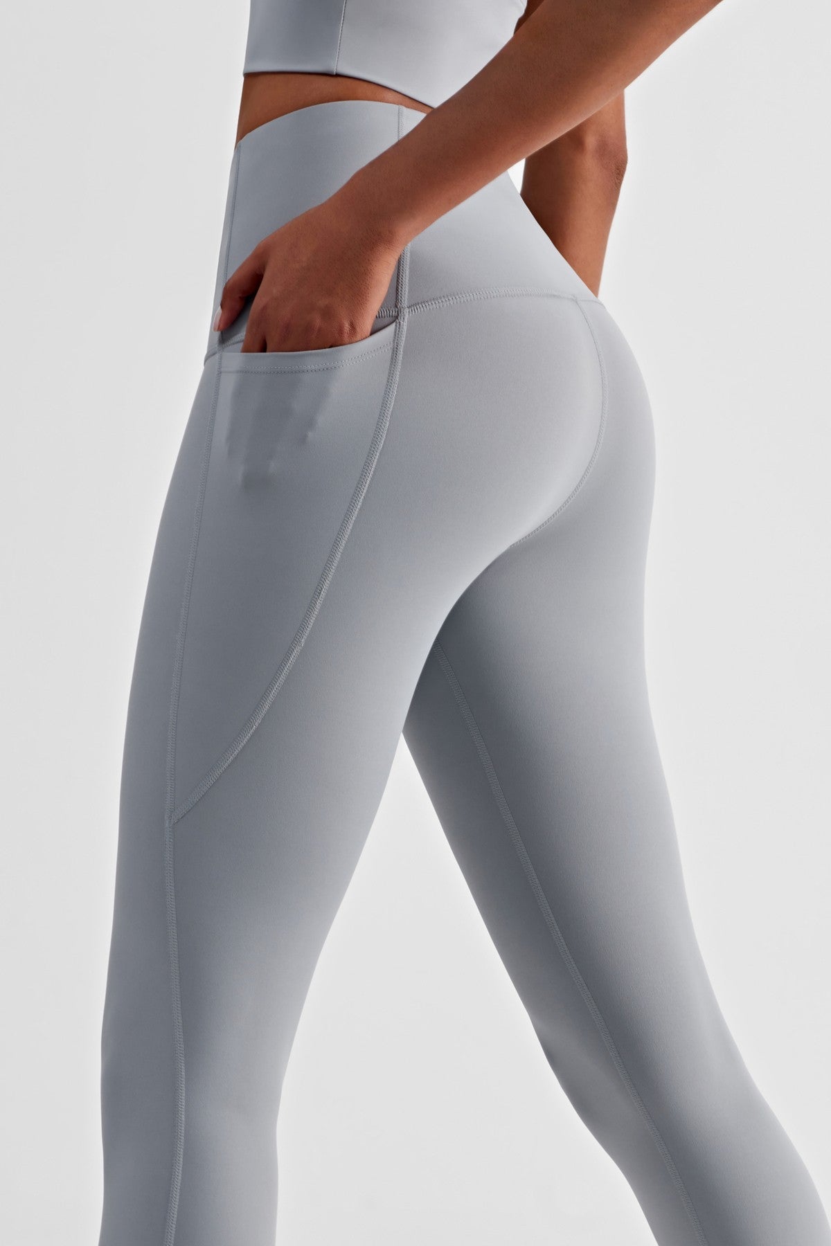 High-Rise Workout Leggings with Pockets by bornfocus