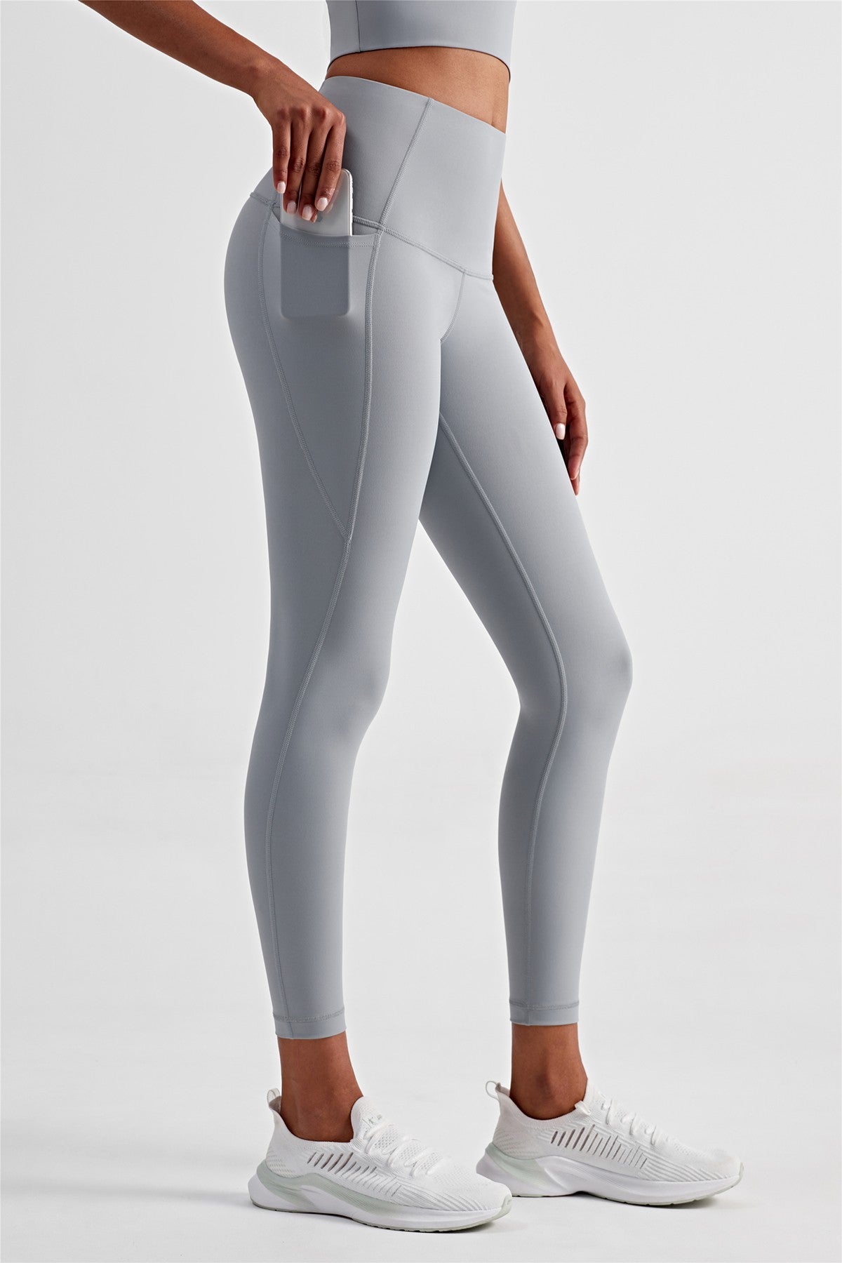 High-Rise Workout Leggings with Pockets by bornfocus