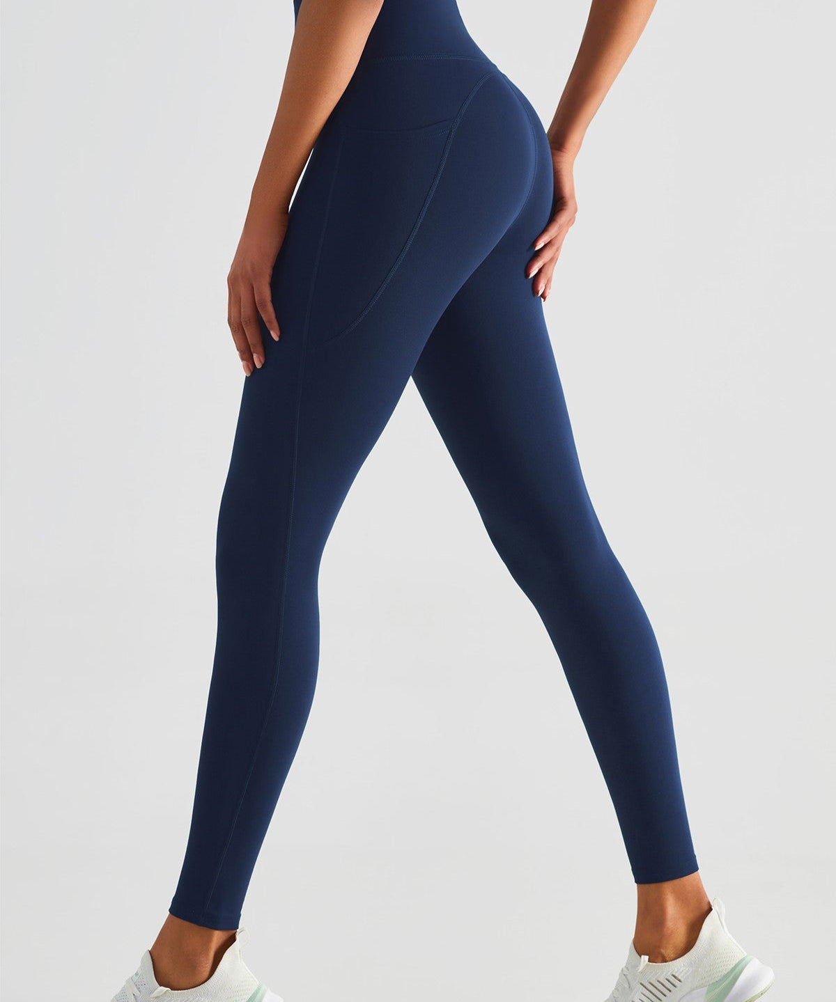 High Waist Yoga Leggings with Pockets by bornfocus