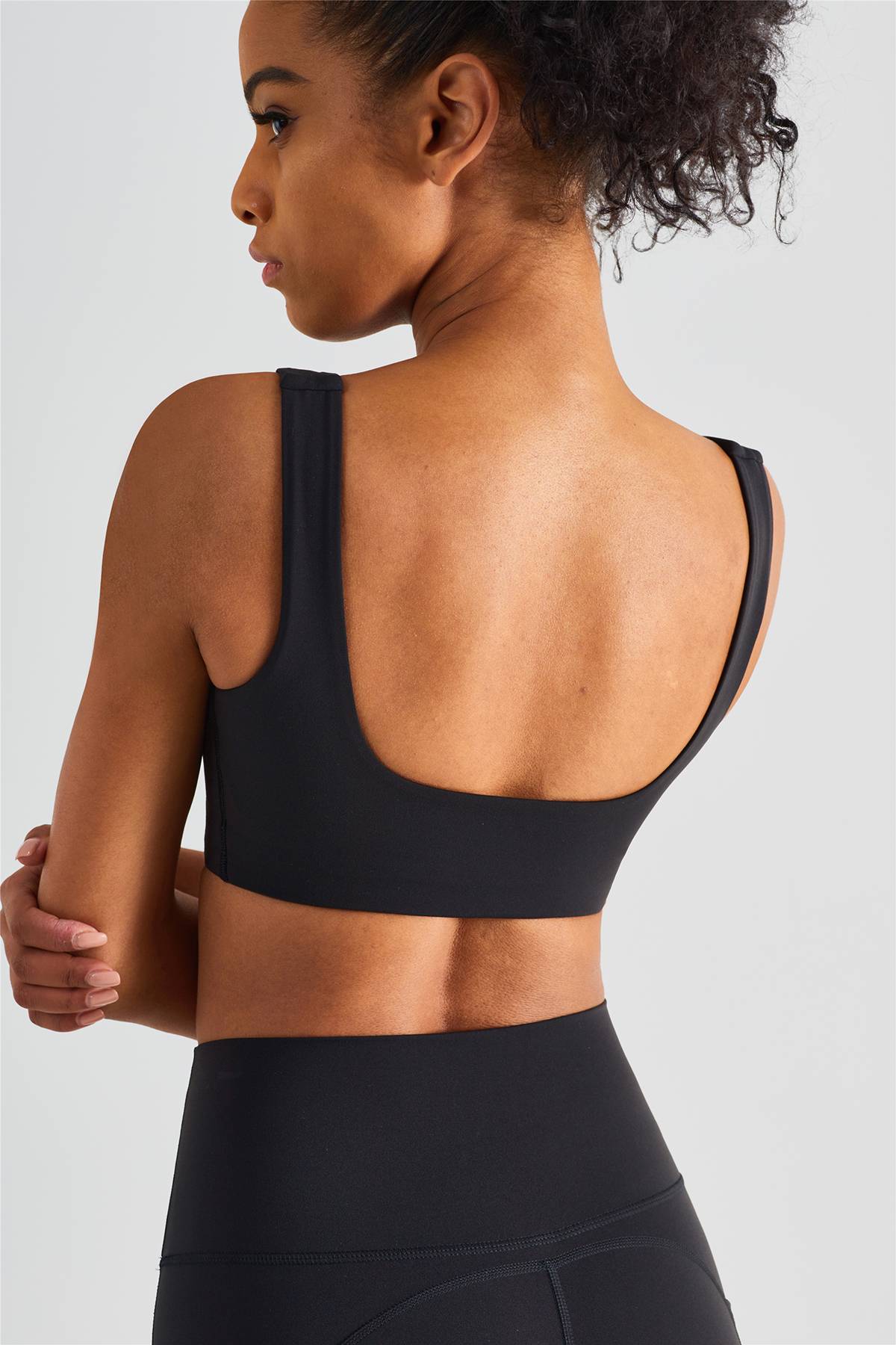 Straight Straps Backless Sports Bra by bornfocus