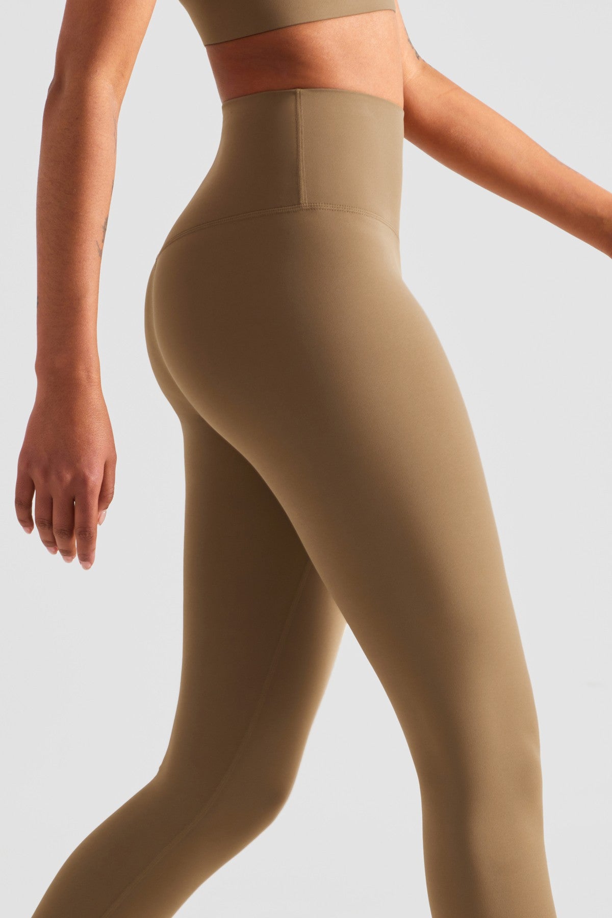 High-Rise No Front Seam Leggings by bornfocus