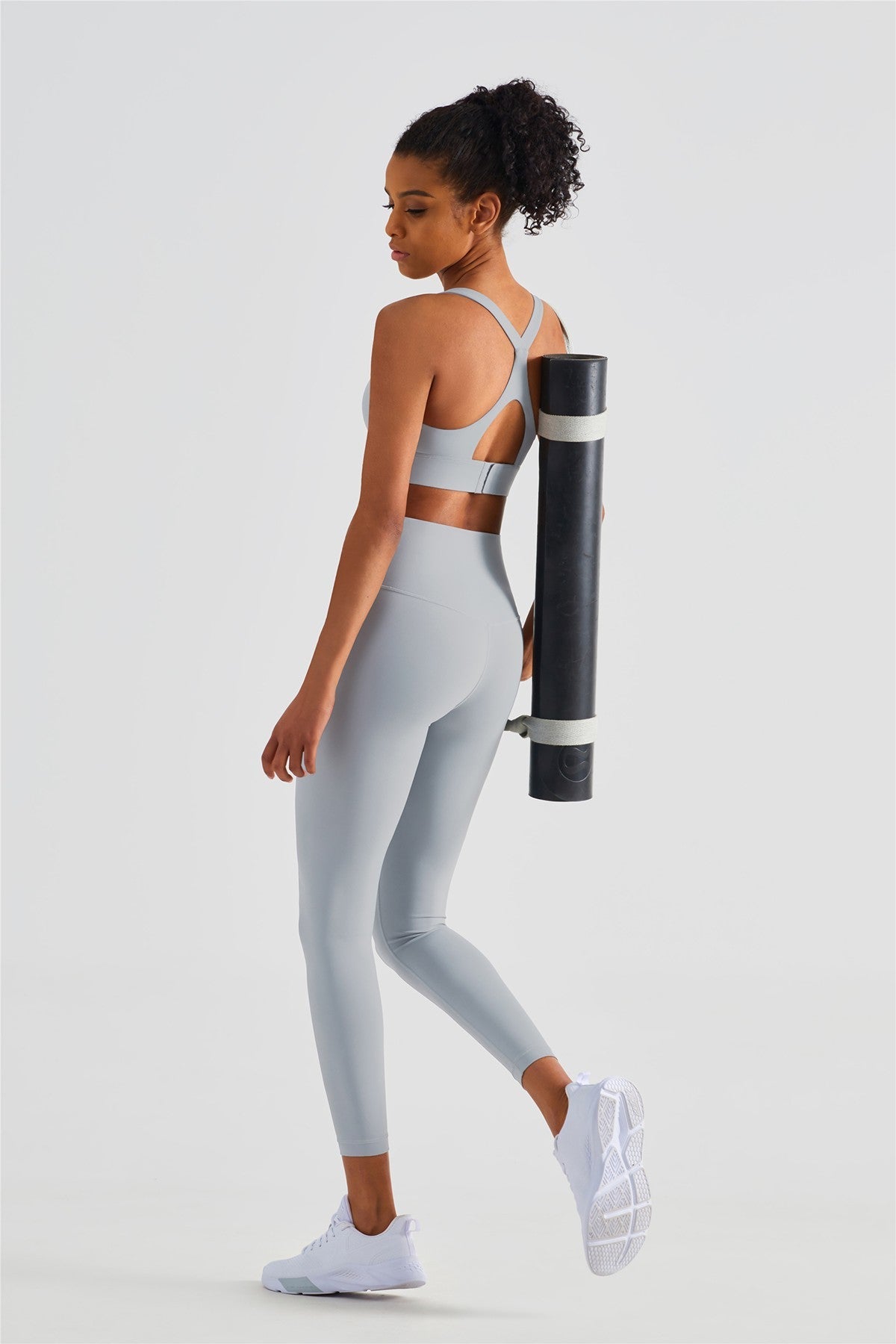 High-Rise No Front Seam Leggings by bornfocus