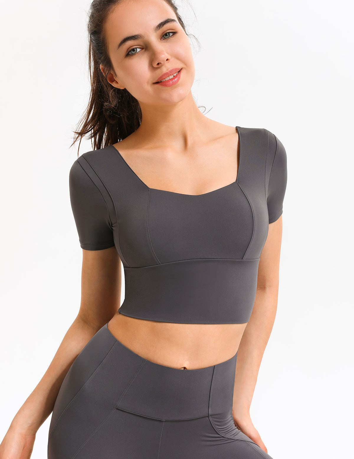 Cropped Short Sleeve Shirts Built-in Bra by bornfocus