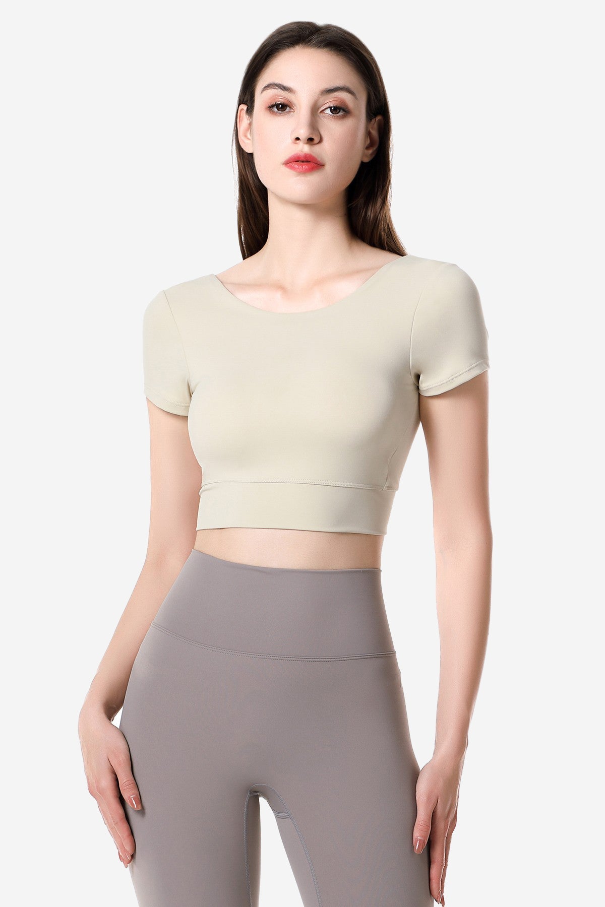 Short Sleeve Cropped Tops Built-in Bra by bornfocus