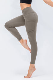 High-Rise Workout Leggings with Multi Pockets by bornfocus