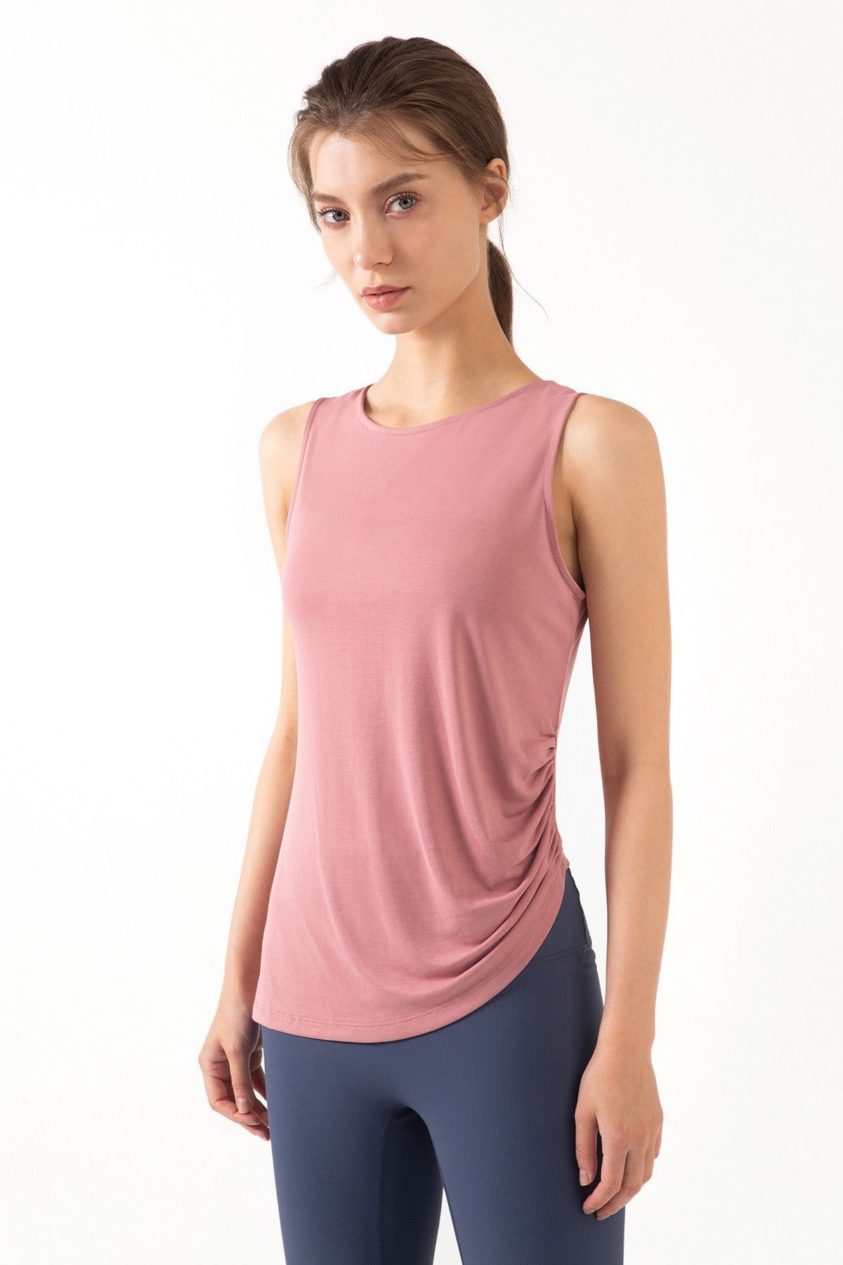 Reversible Wear Asymmetrical Hem Tank Tops by bornfocus