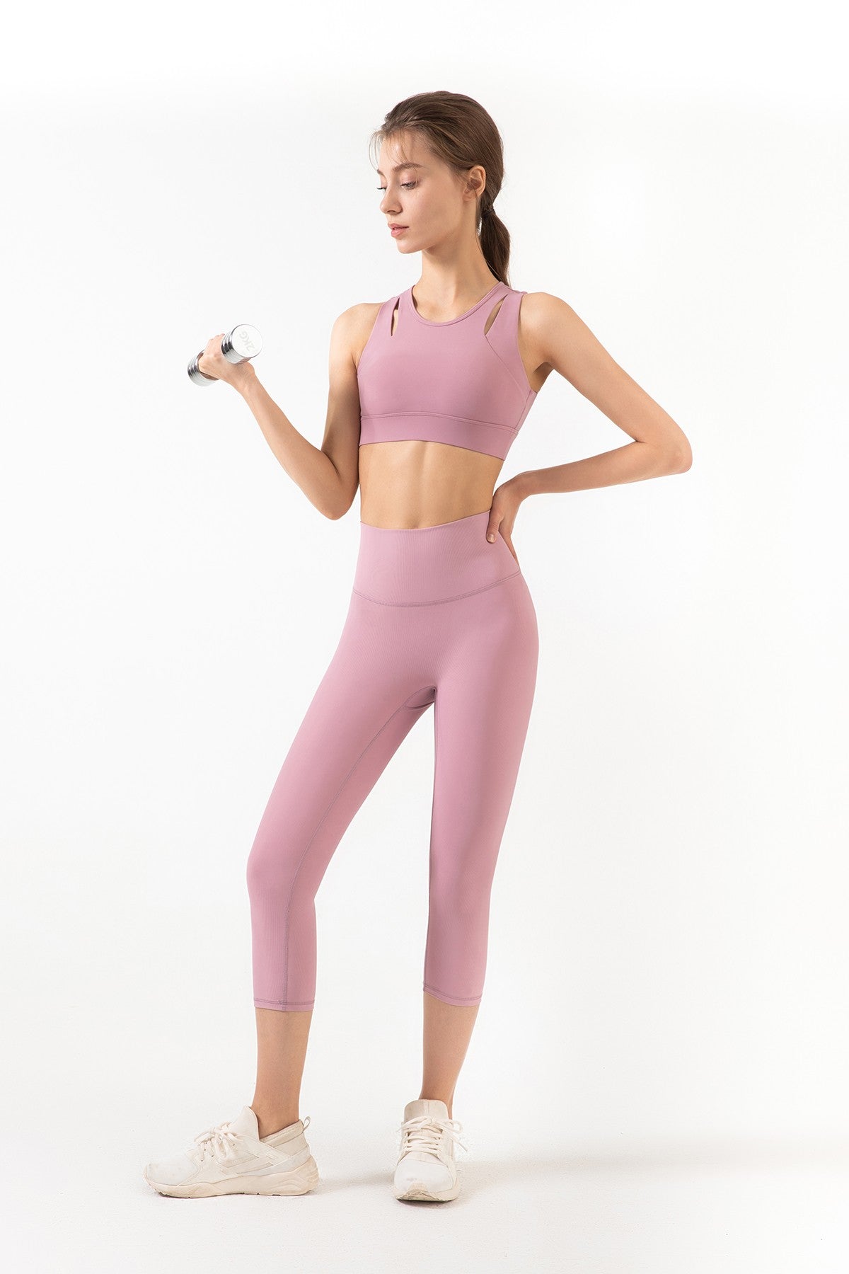 Ribbed Seamless Capri Leggings by bornfocus