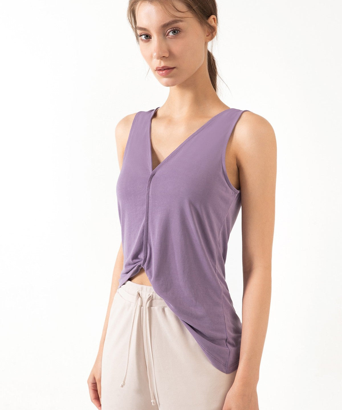 Reversible Wear Asymmetrical Hem Tank Tops by bornfocus