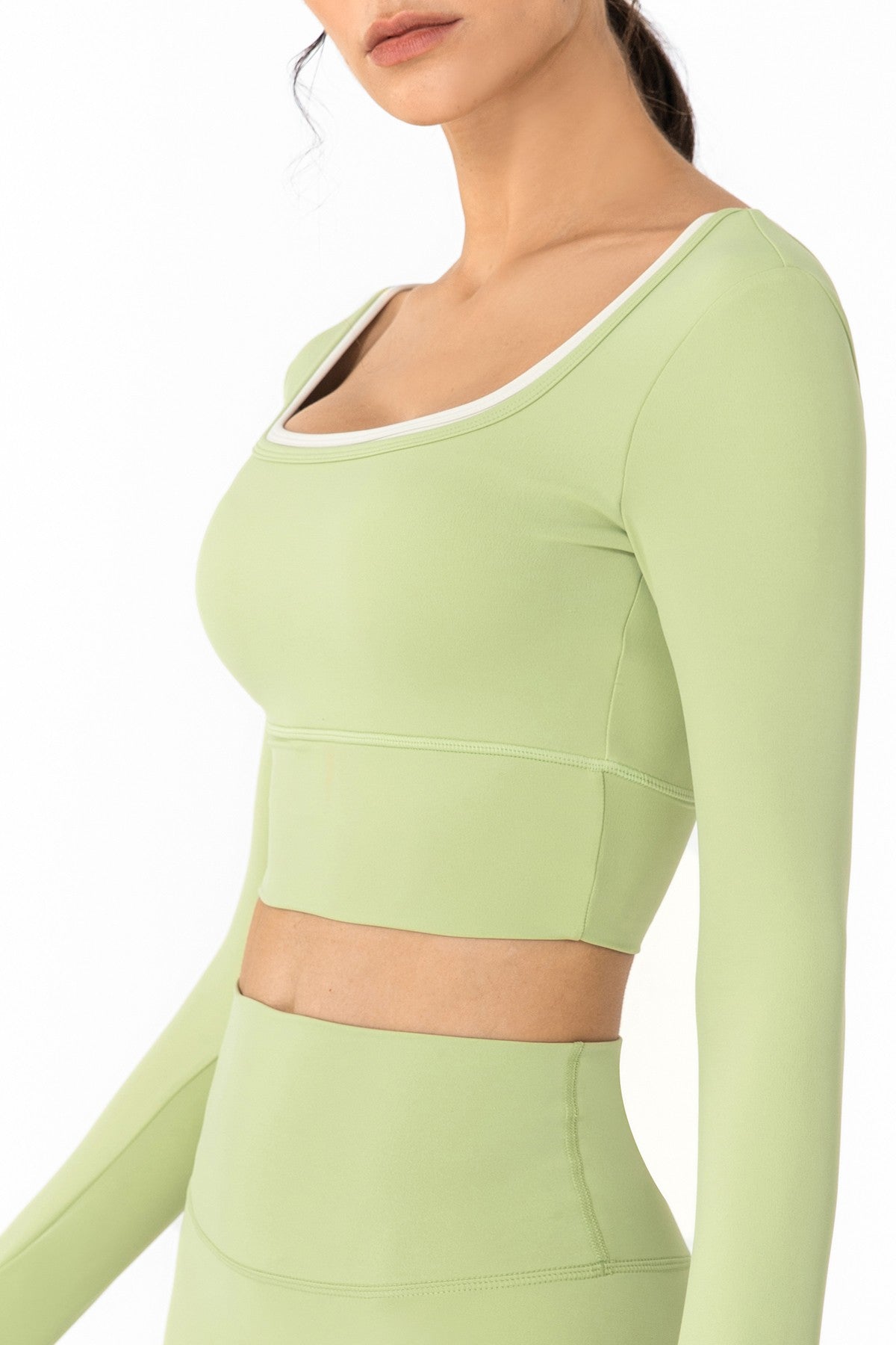 U Neck Long Sleeve Shirts Built-in Bra by bornfocus