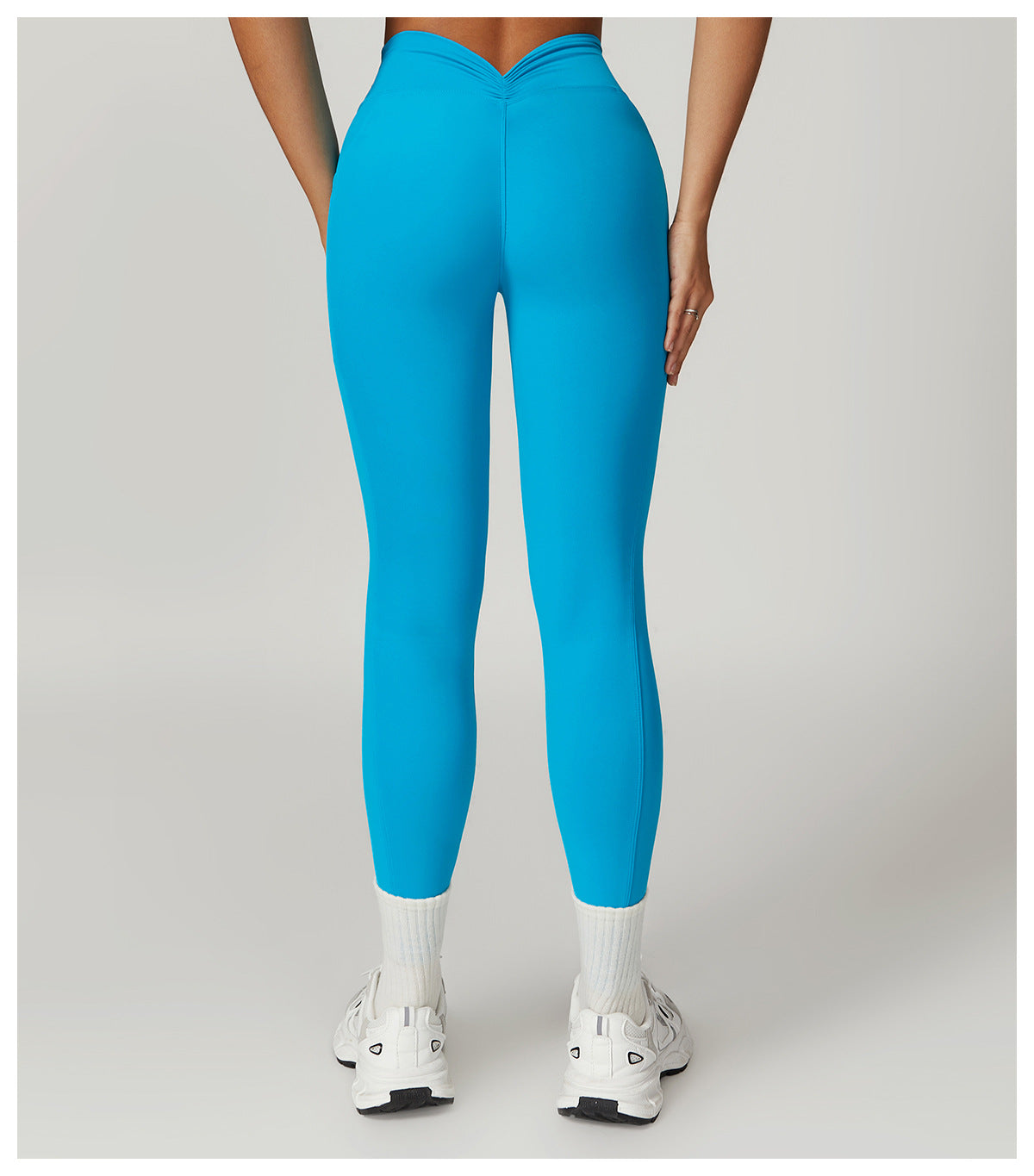 V Back Scrunch Leggings With Pocket