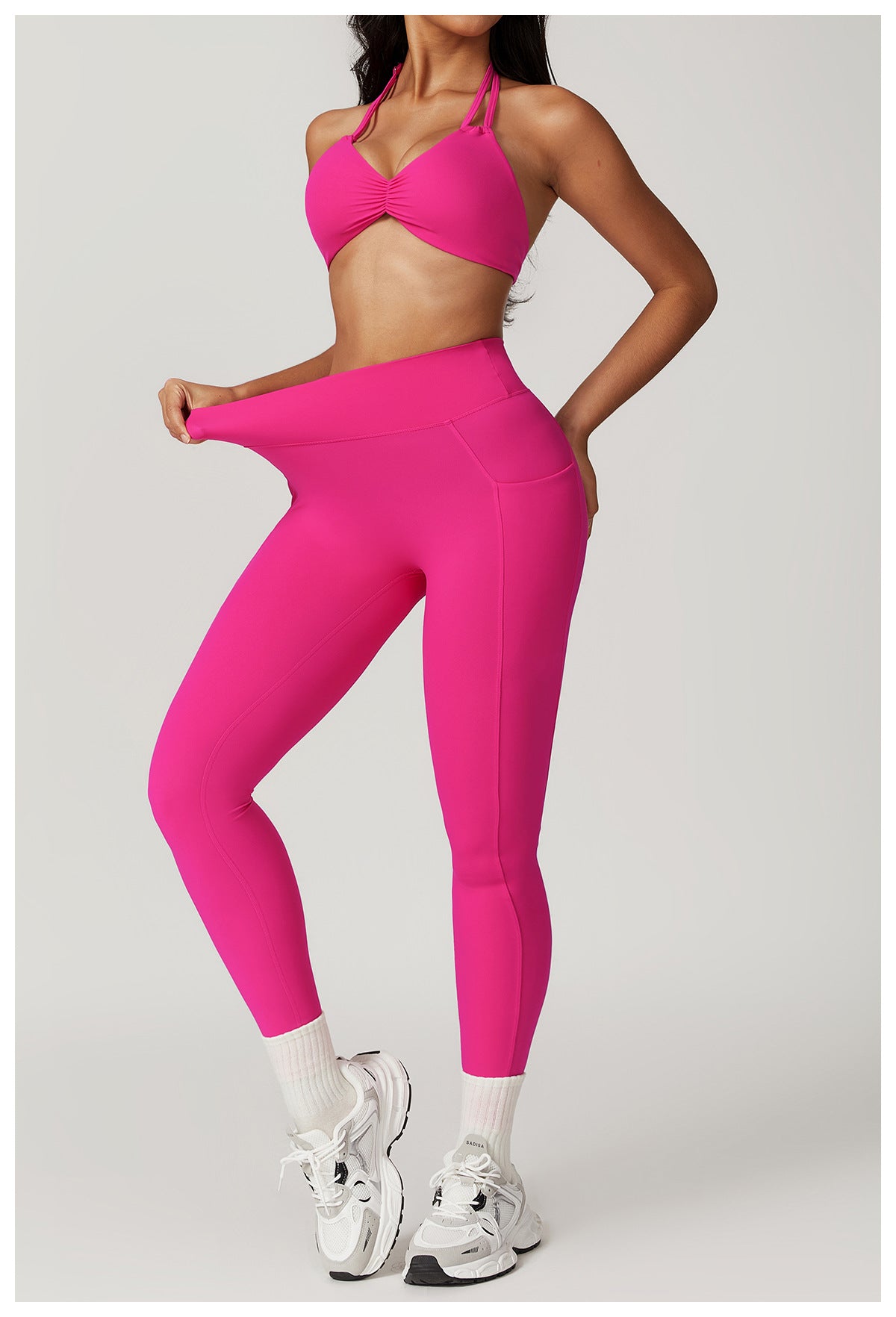 V Back Scrunch Leggings With Pocket