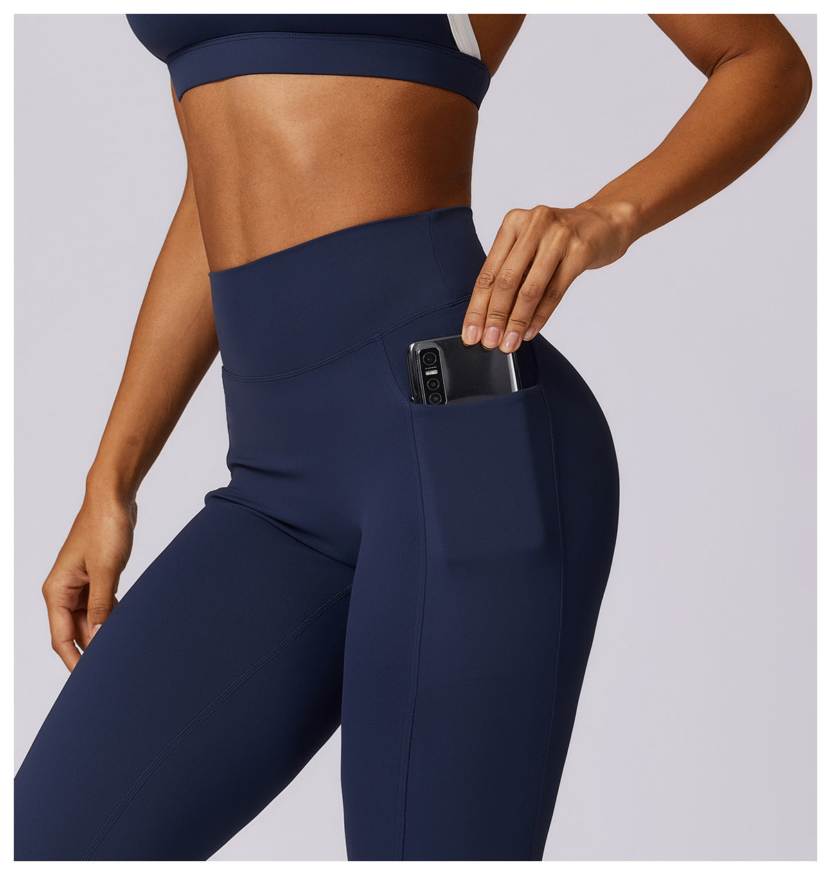 V Back Scrunch Leggings With Pocket