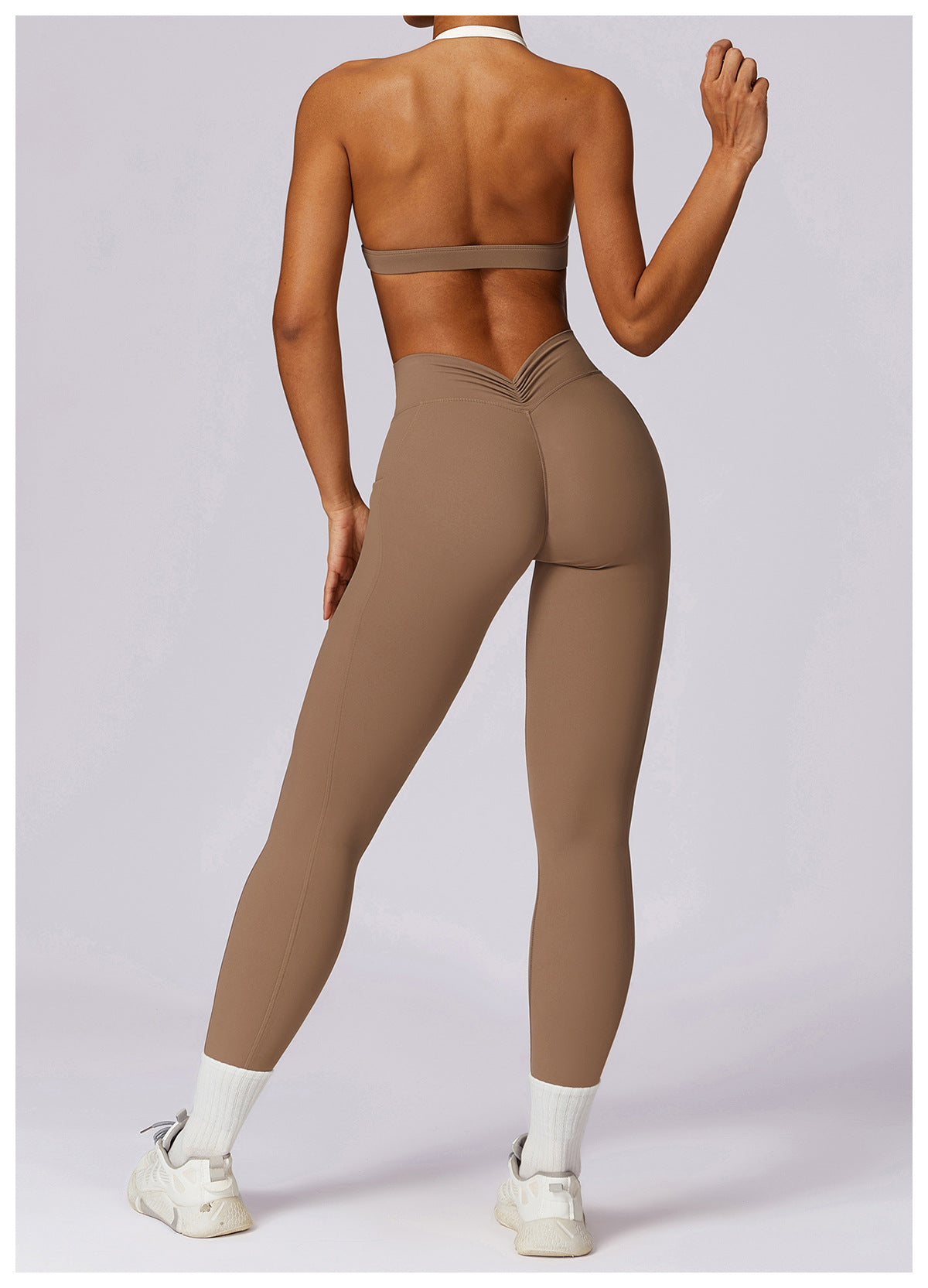V Back Scrunch Leggings With Pocket