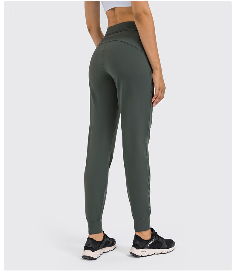 Brushed slim yoga pants by bornfocus