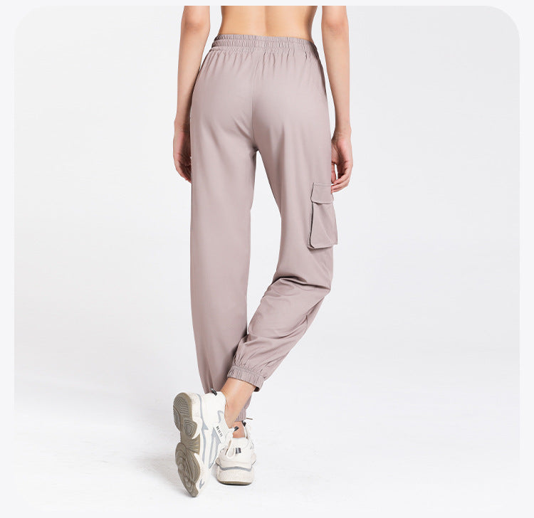 Fitness training trousers by bornfocus