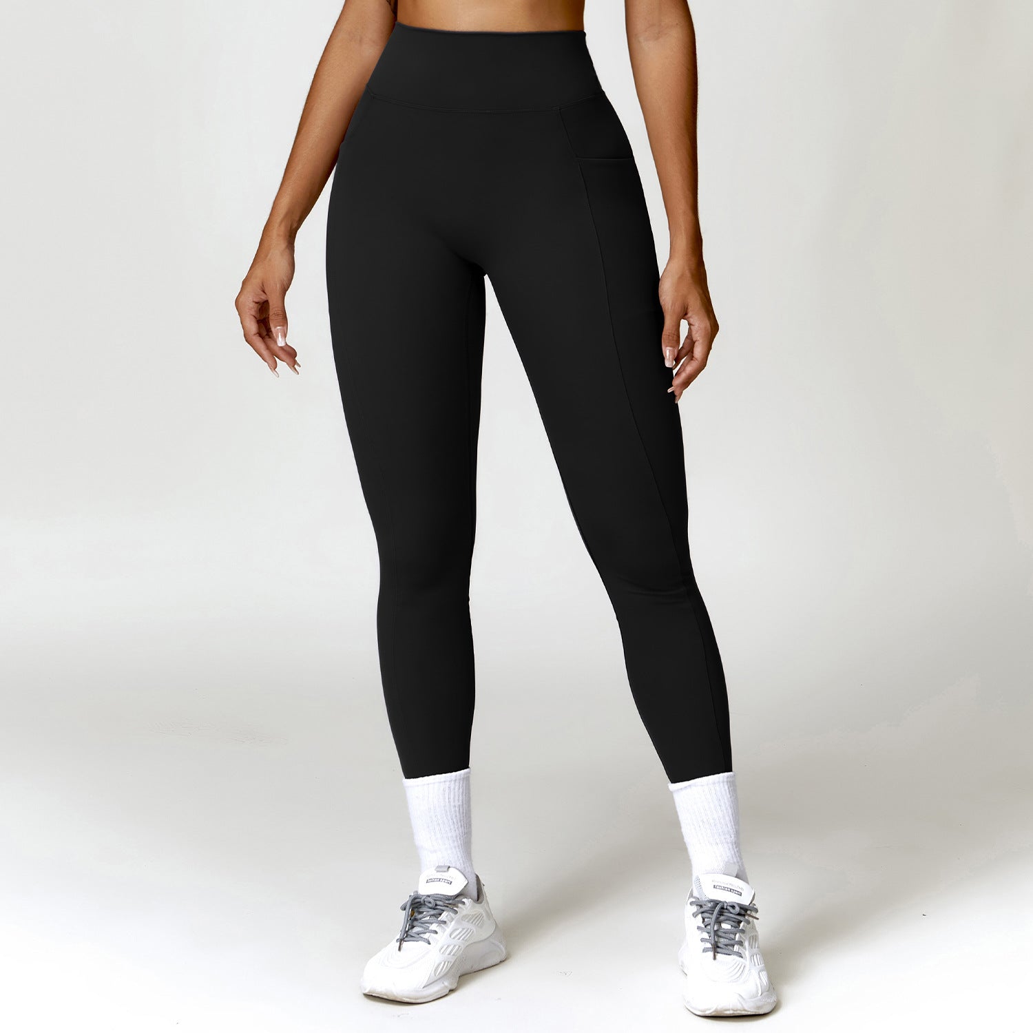 V Back Scrunch Leggings With Pocket