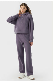 Fleece Loose Straight-leg Sweatpants by bornfocus