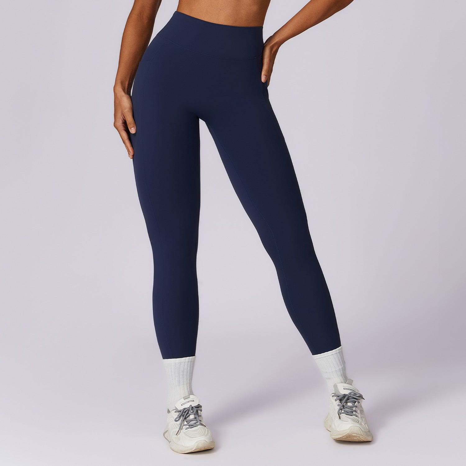V Back Scrunch Leggings With Pocket