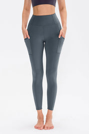 High-Waisted Leggings with Pockets by bornfocus