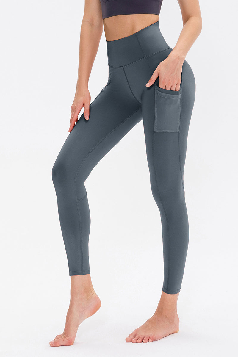 High-Waisted Leggings with Pockets by bornfocus