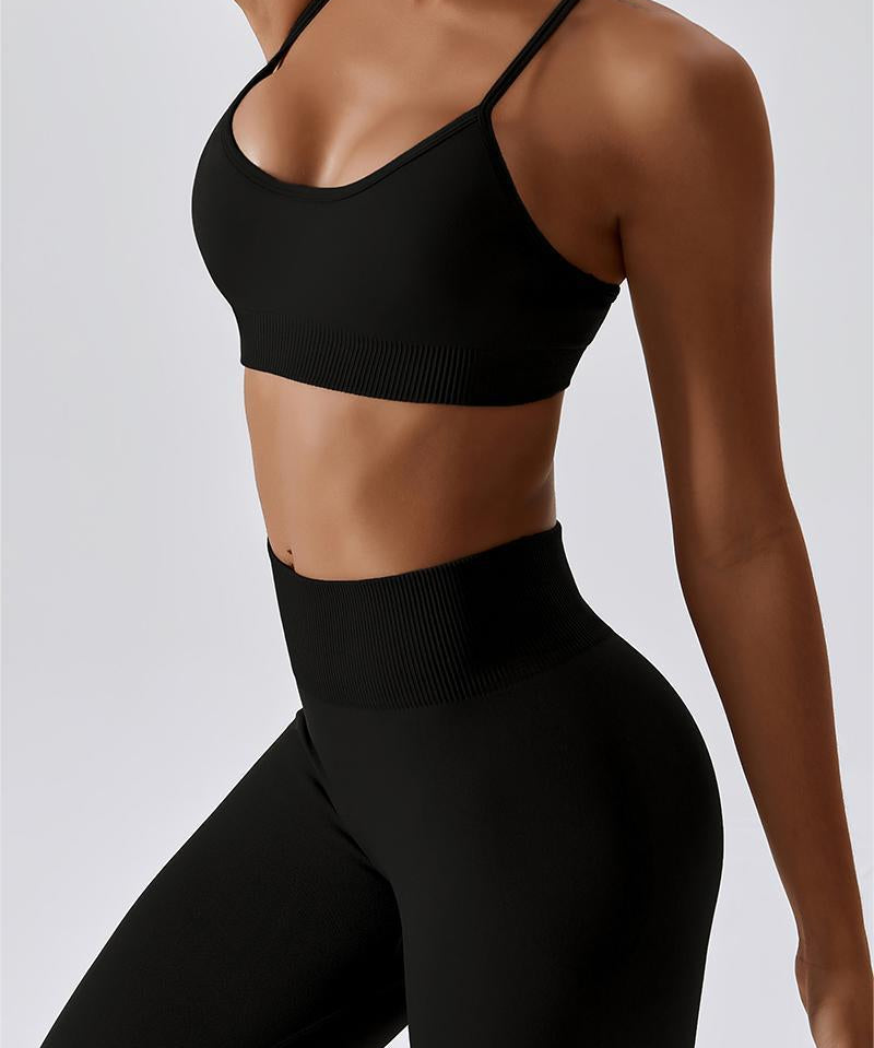 Seamless Crossover Sports Bra by bornfocus