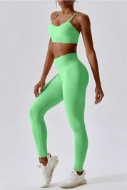 Seamless Crossover Sports Bra by bornfocus