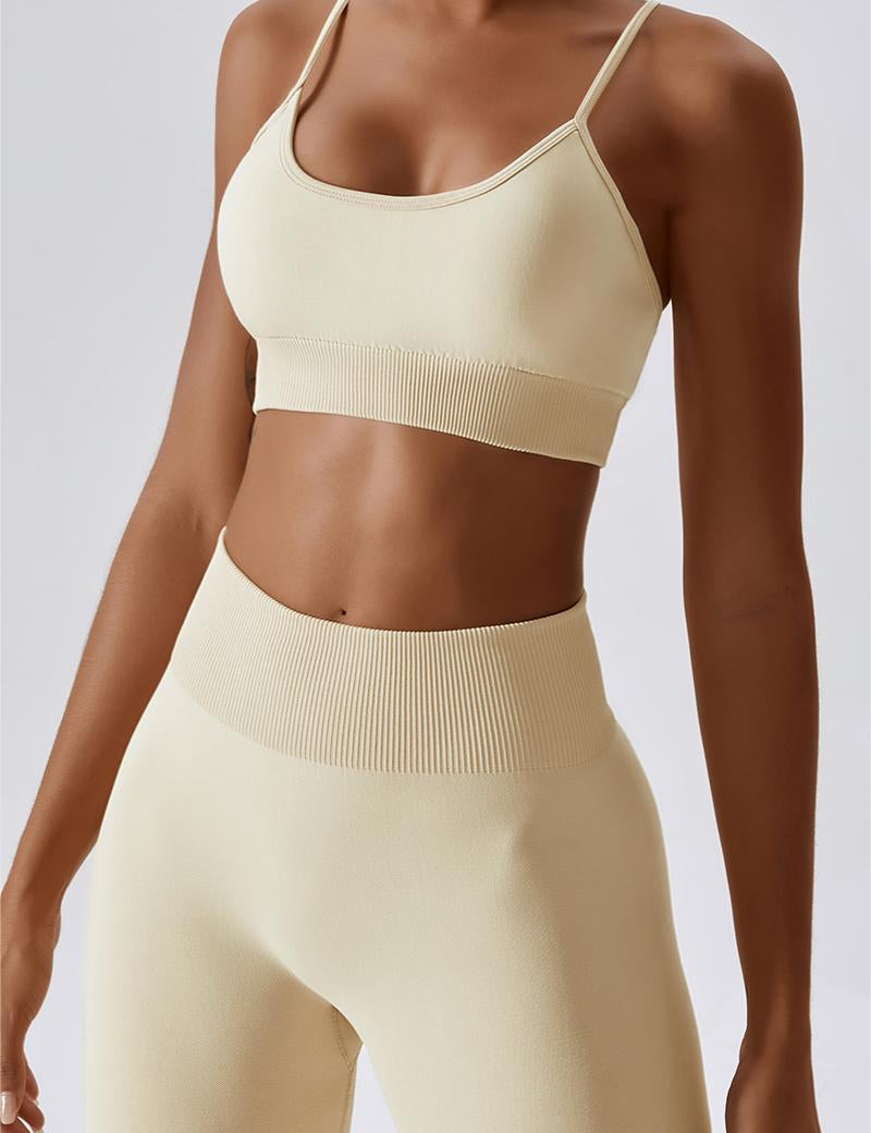 Seamless Crossover Sports Bra by bornfocus