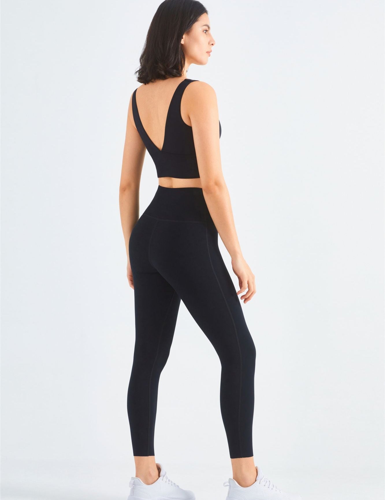 Backless Sports Bra & Gym Leggings Activewear Set by bornfocus