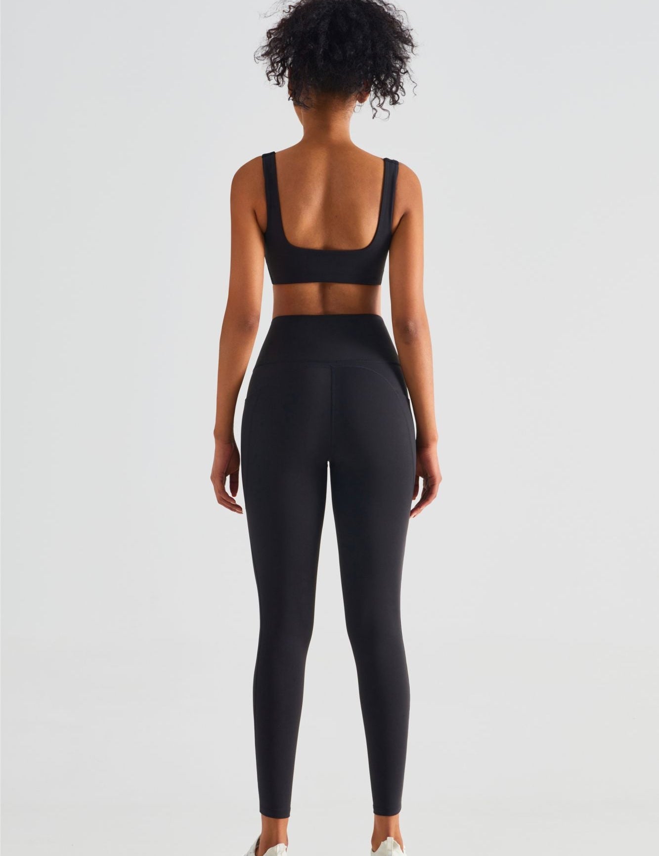 Backless Sports Bra & Yoga Leggings Activewear Set by bornfocus