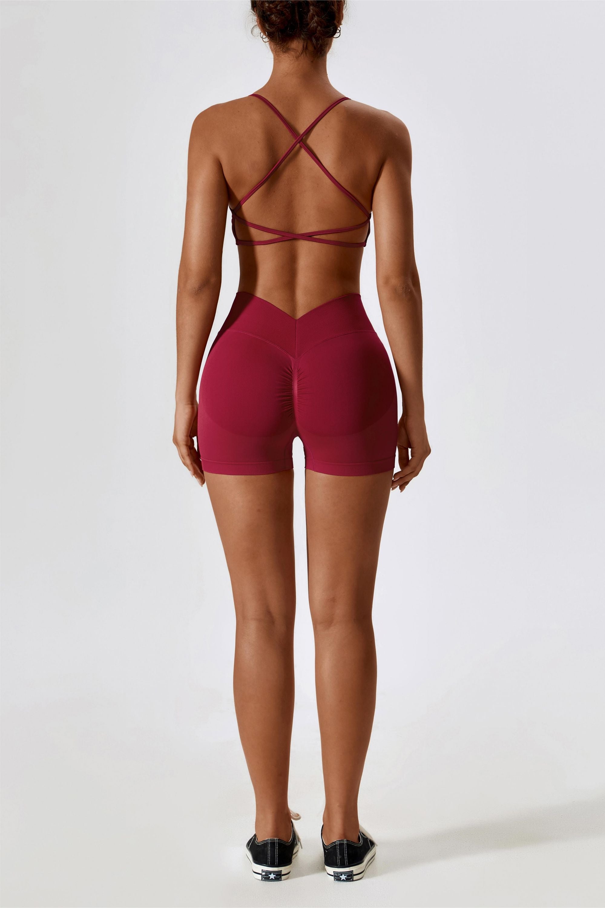 Chic Strappy Back Seamless Sports Bra by bornfocus