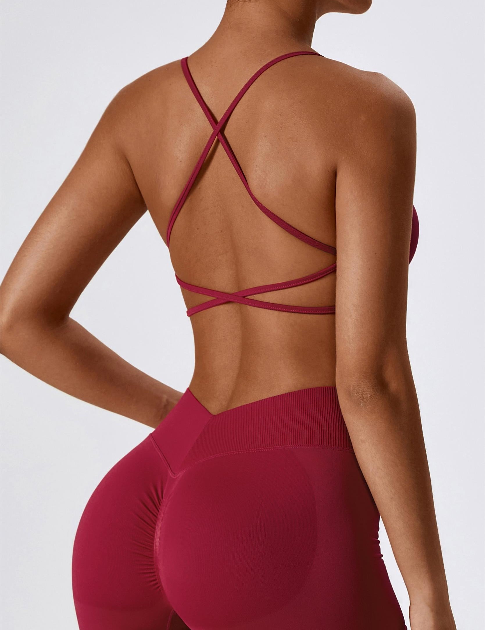 Chic Strappy Back Seamless Sports Bra by bornfocus