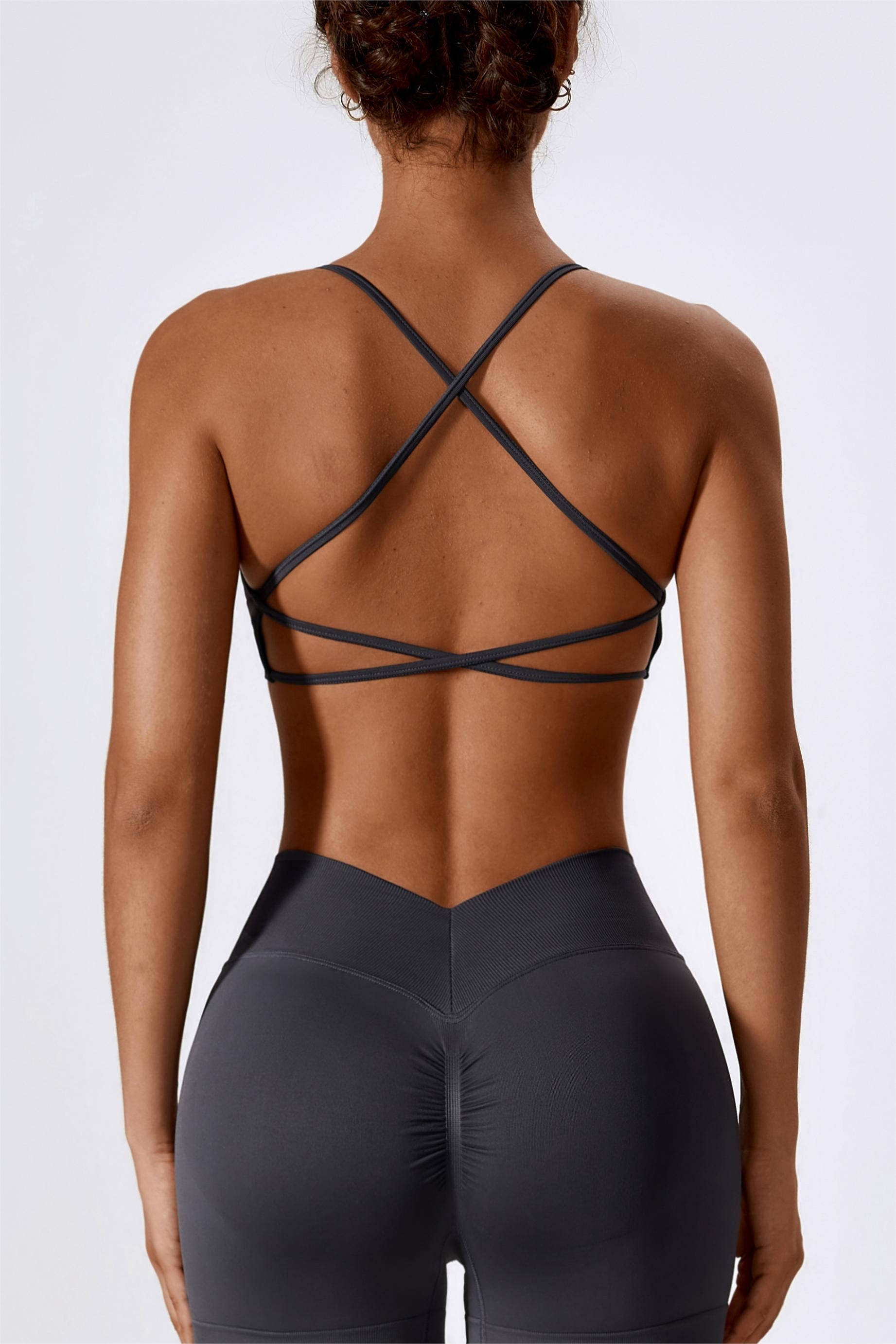 Chic Strappy Back Seamless Sports Bra by bornfocus