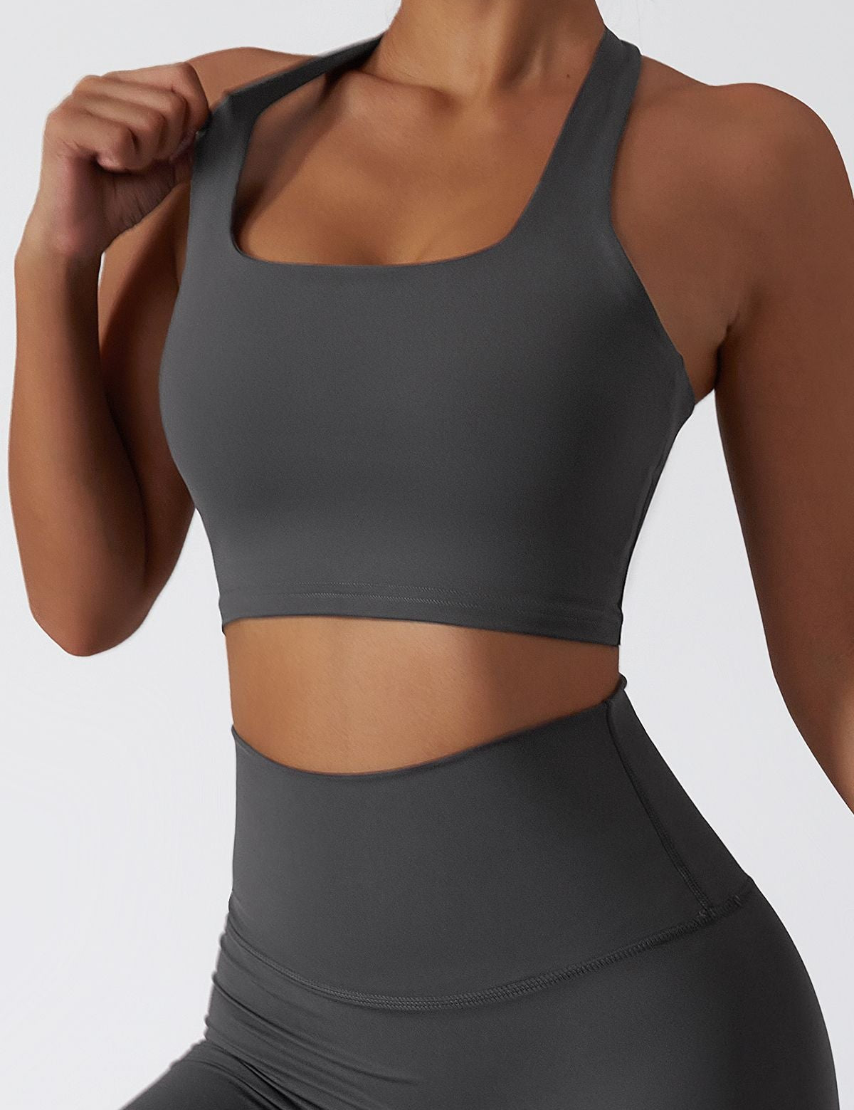 Halter Neckline Backless Sports Bra by bornfocus