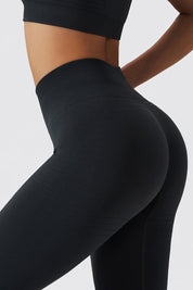 Textured Seamless Scrunch Leggings by bornfocus
