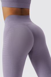 Textured Seamless Scrunch Leggings by bornfocus