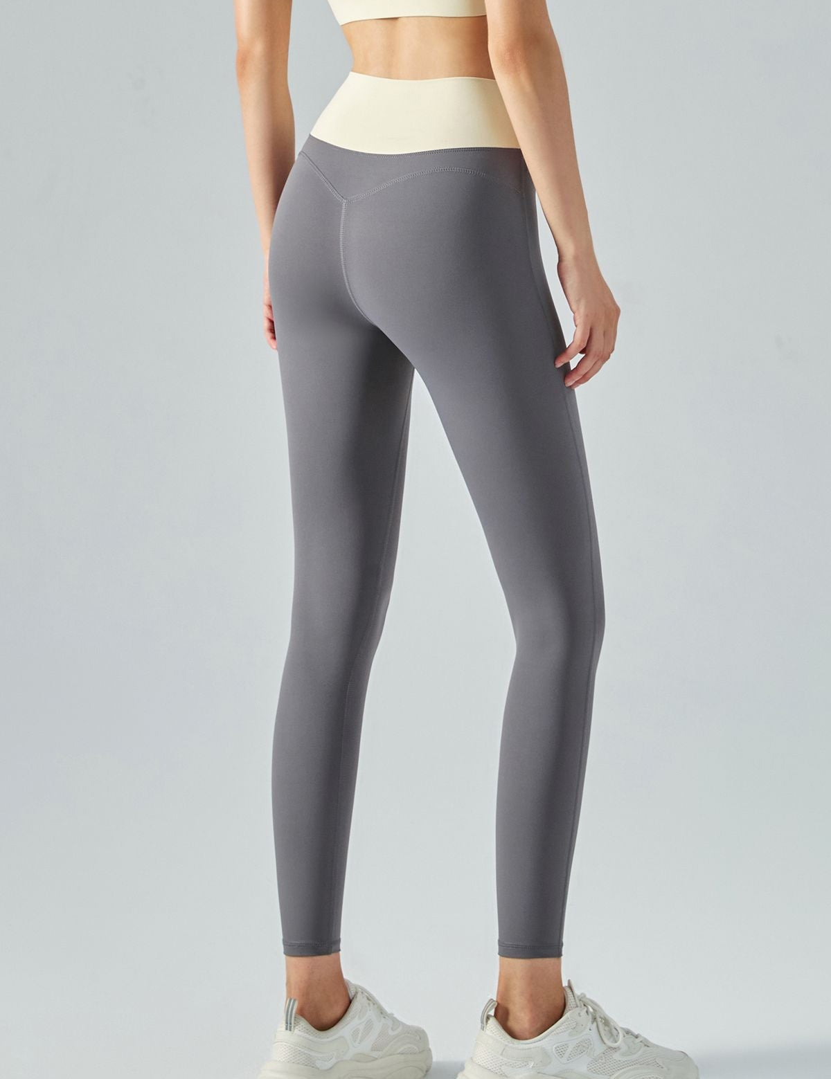 High-Rise Colorblock Workout Leggings by bornfocus