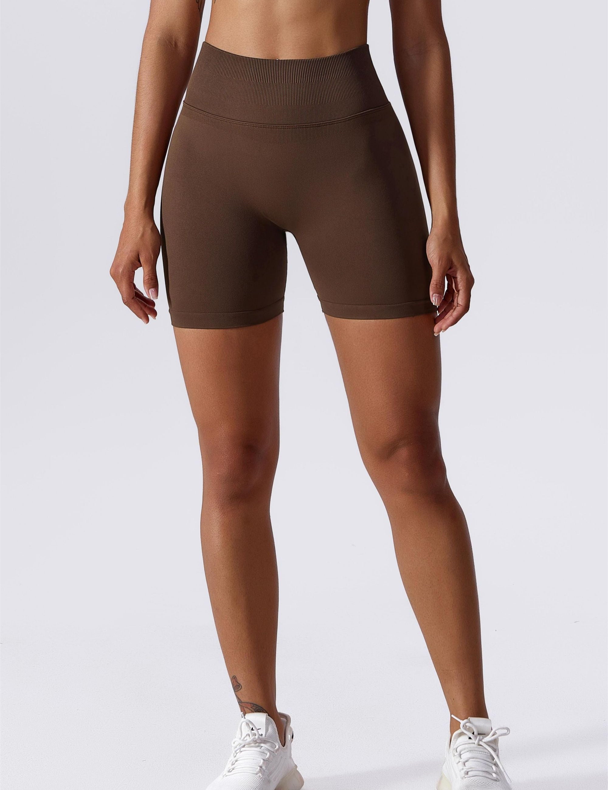 Butt Contour Seamless Scrunch Shorts by bornfocus