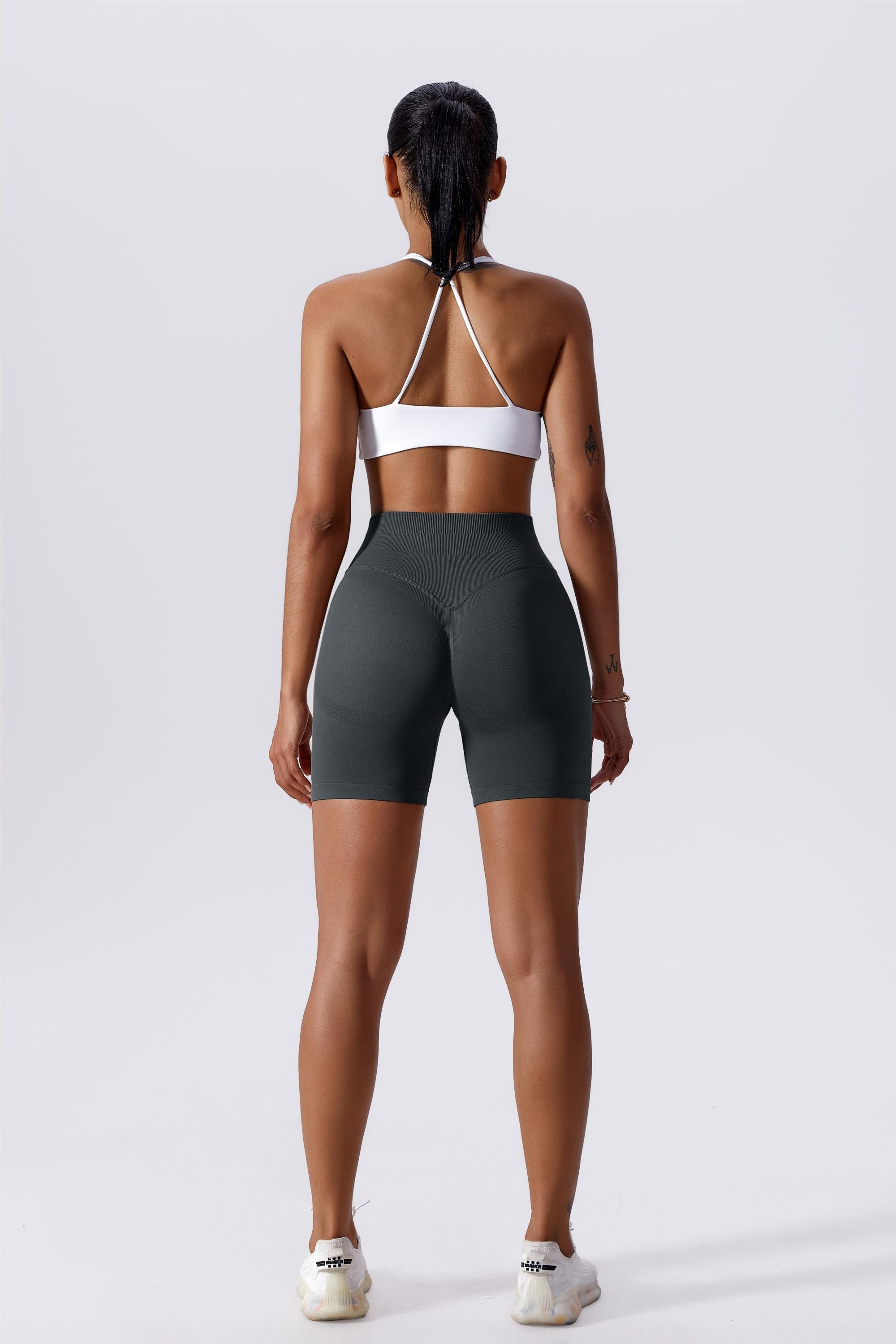 Butt Contour Seamless Scrunch Shorts by bornfocus