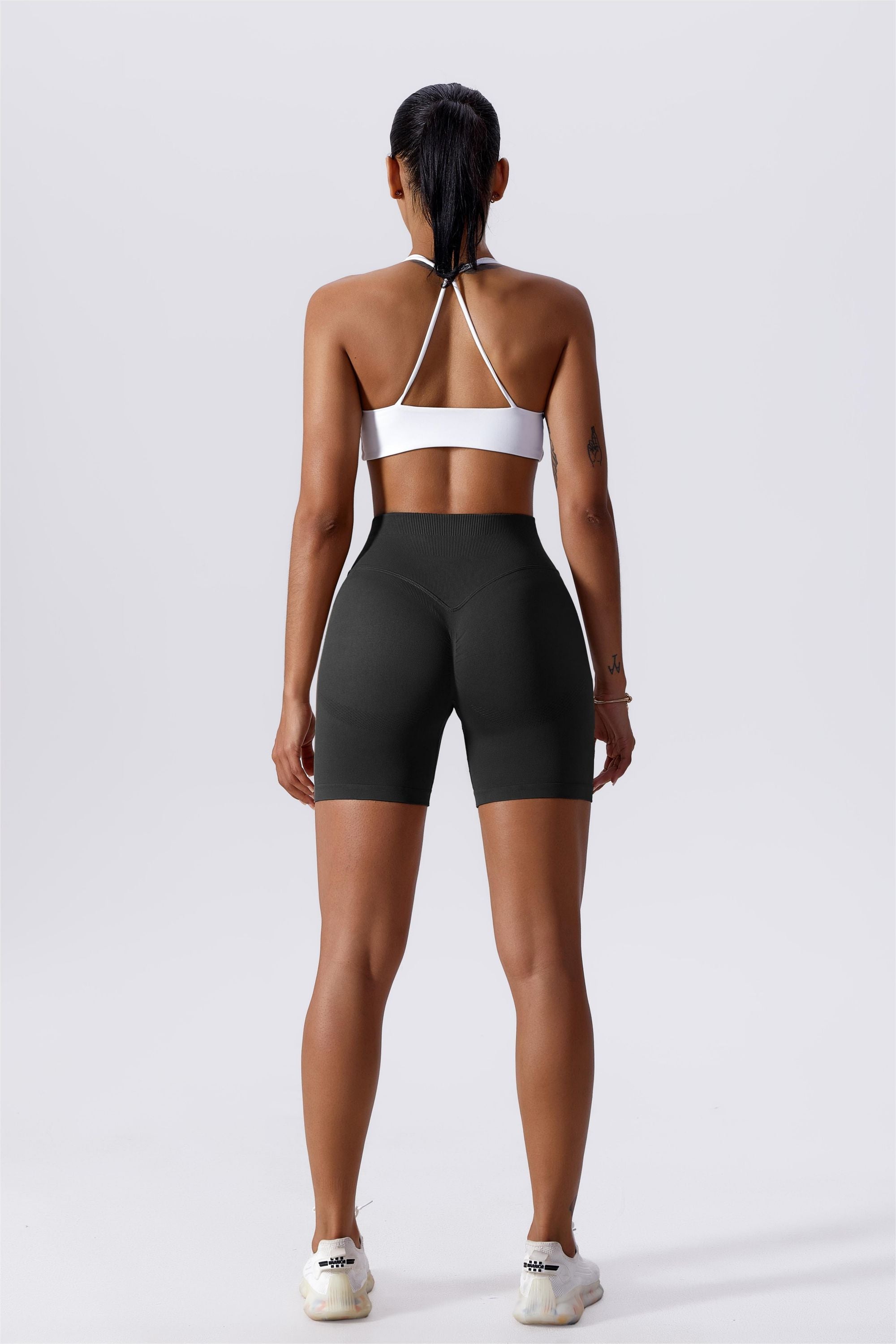 Butt Contour Seamless Scrunch Shorts by bornfocus