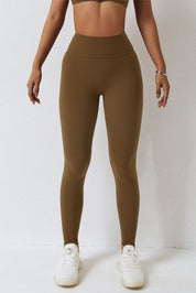 High-Waist Seam Free Scrunch Leggings by bornfocus