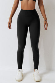 High-Waist Seam Free Scrunch Leggings by bornfocus