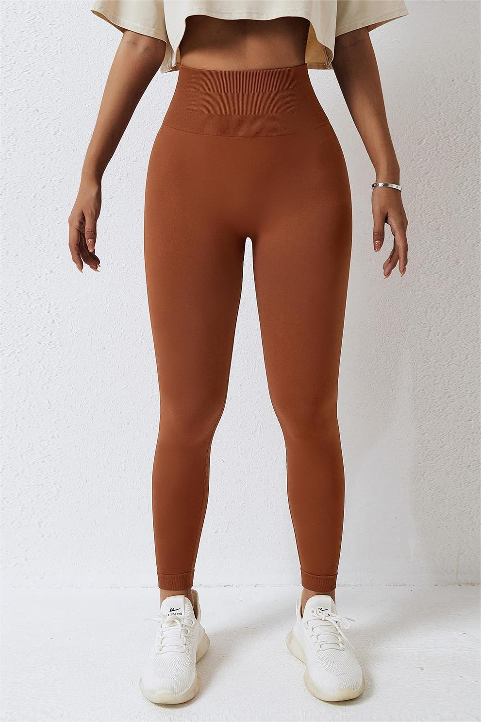 Seamless High-Waist Scrunch Leggings by bornfocus