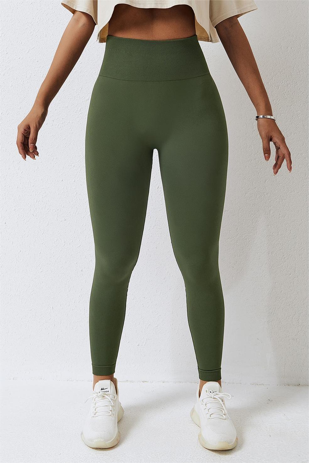 Seamless High-Waist Scrunch Leggings by bornfocus