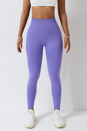 Seamless High-Waist Scrunch Leggings by bornfocus