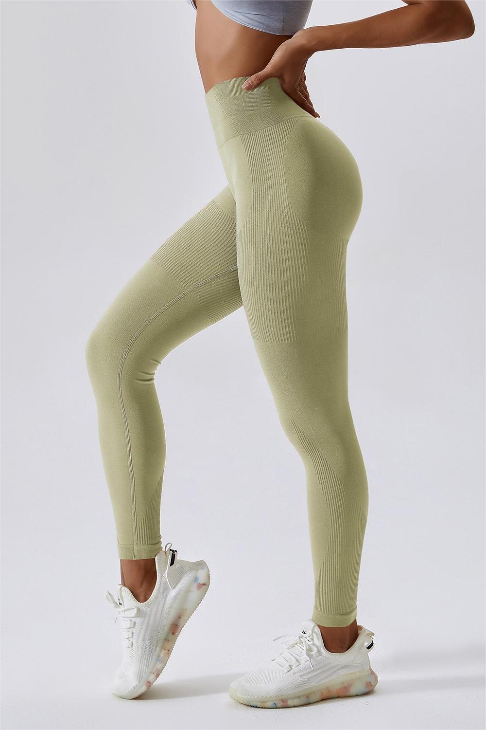 Seamless Butt Sculpting Leggings by bornfocus