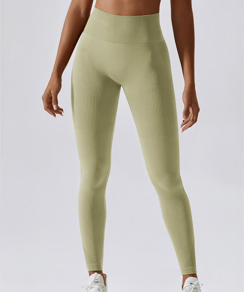 Seamless Butt Sculpting Leggings by bornfocus